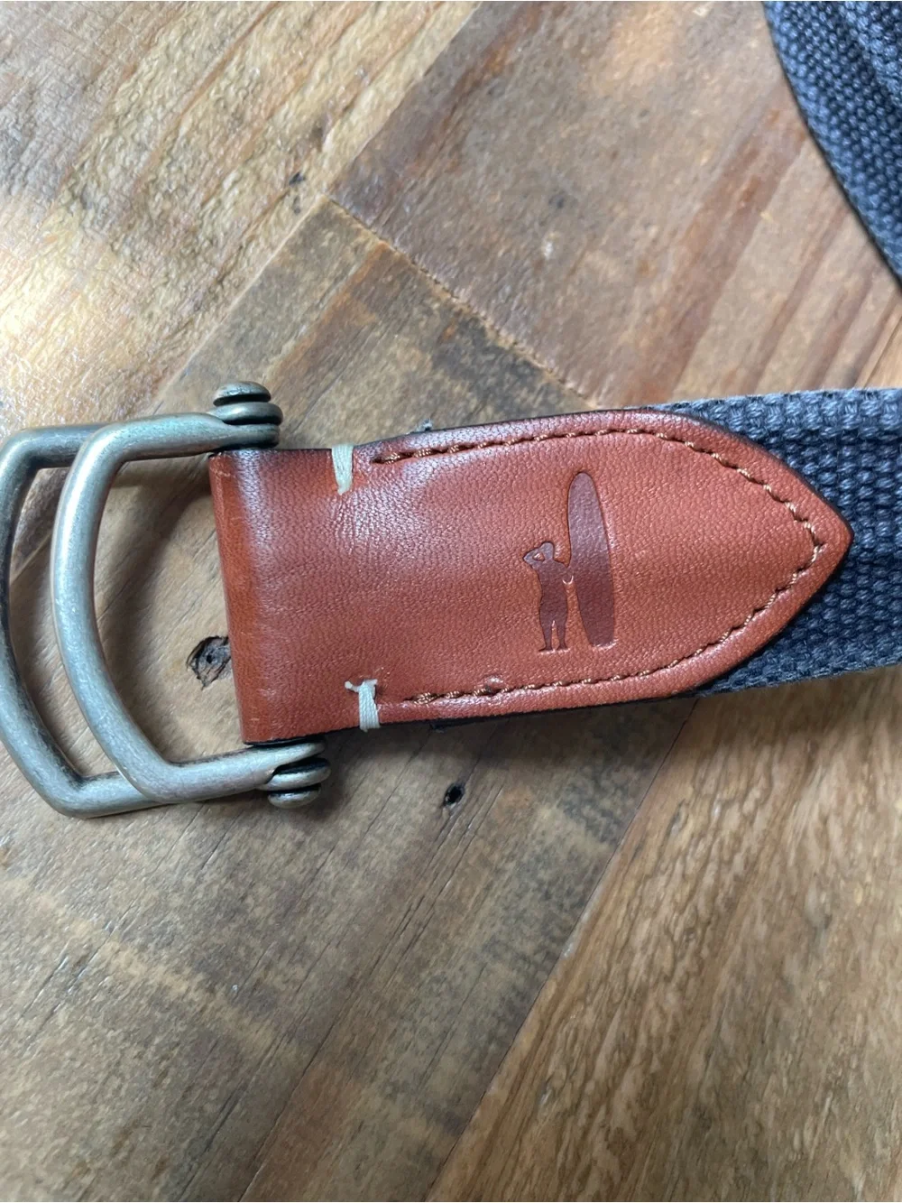 BRENTWOOD CANVAS BELT Condition: Great   Brand: Johnnie-o  Color: Dusk  Size: XL